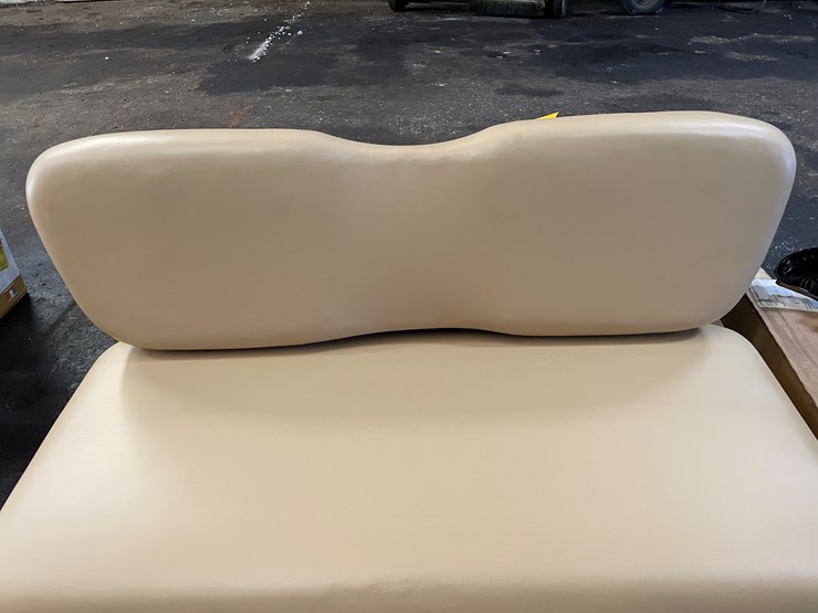 #8435-•-new-club-car-ds-golf-cart-seats-image-2