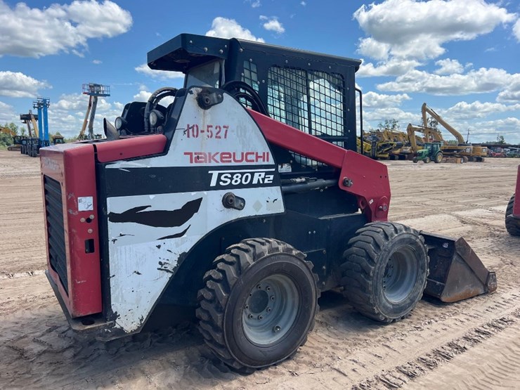 takeuchi-ts80r2-image-4