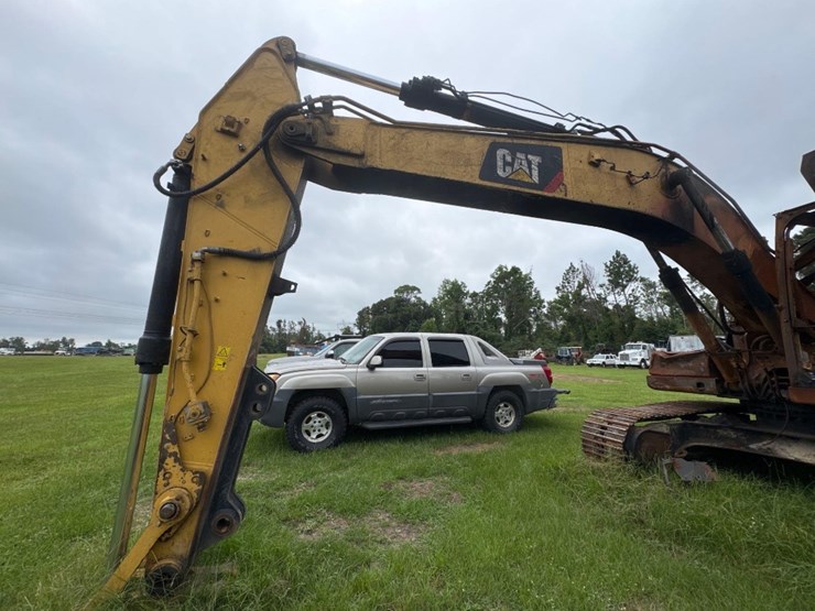 caterpillar-320-image-20