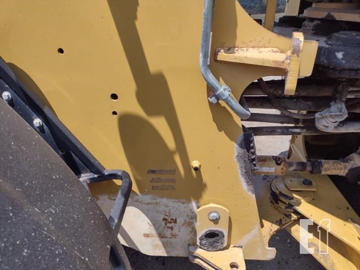 caterpillar-930g-image-5