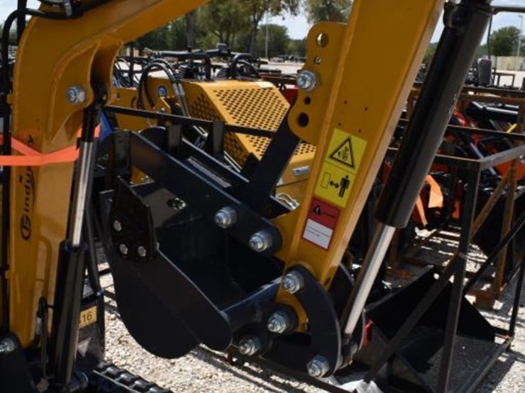 mx-12rx-mini-excavator-(serial-#-mx12rx2025j001040)-(k)-image-3