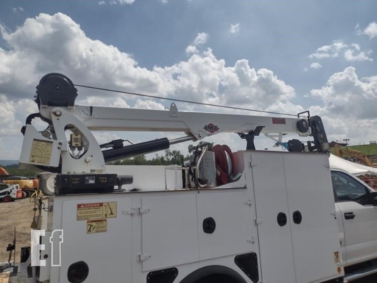 2018-ford-f550-image-33