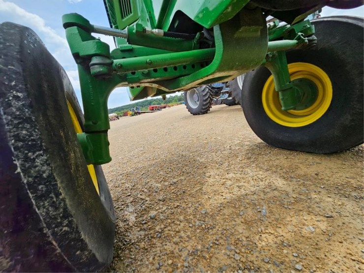 john-deere-8200-image-48