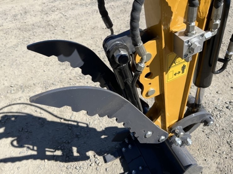 2025-cfg-xz20r-mini-hydraulic-excavator-image-11