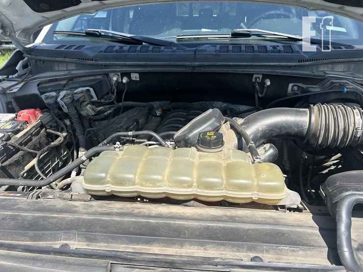 2019-ford-f150-image-12
