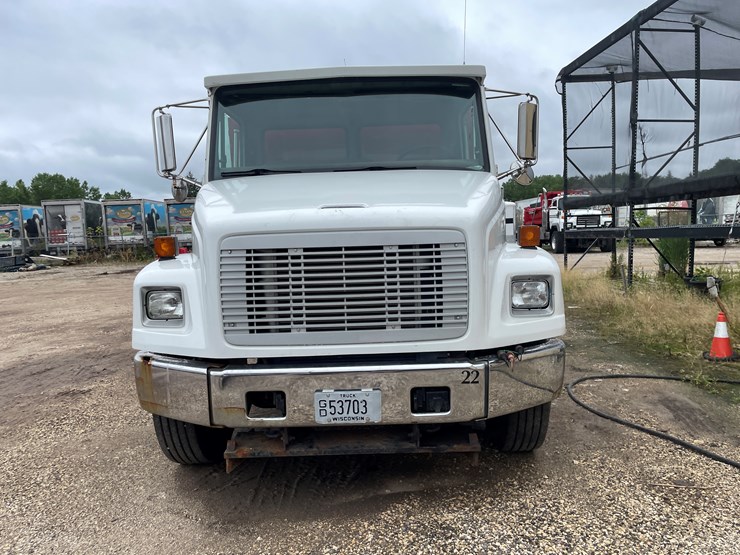 #9859-•-2000-freightliner-single-axle-utility-dump-truck(has-wi-salvage-title)-image-2