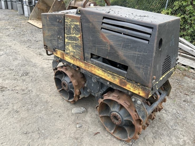 1998-bomag-bmp851-image-4