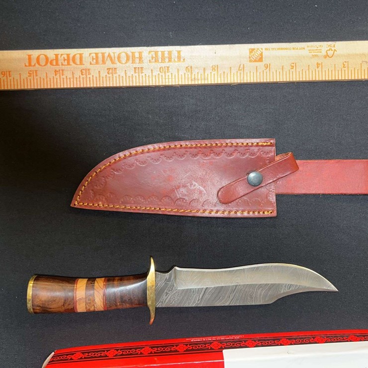 CUSTOM DAMASCUS STEEL FIXED BLADE KNIFE W/ POLISHED HANDLE