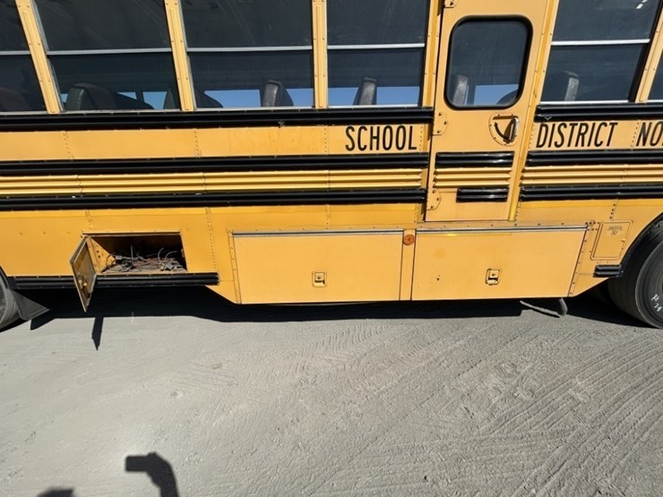 2004-blue-bird-school-bus-image-35