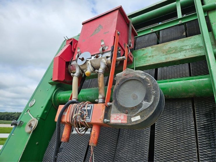 john-deere-435-image-31