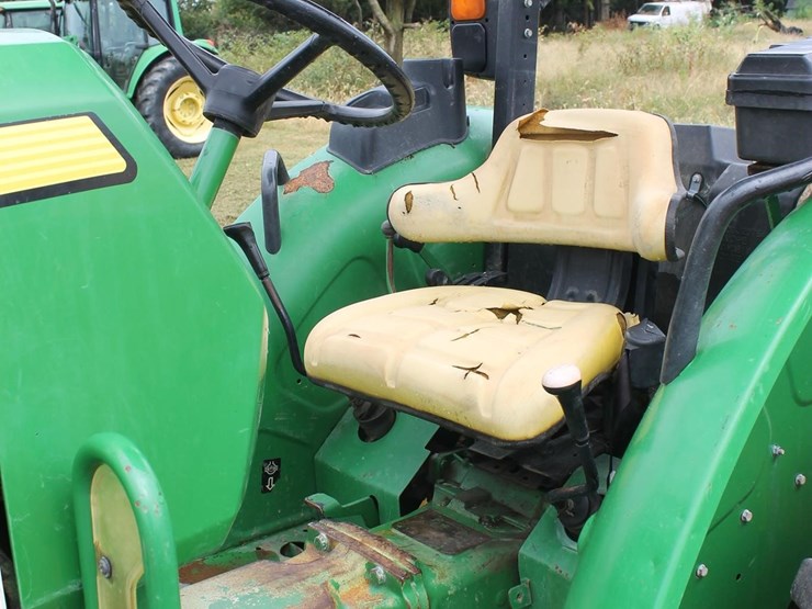 john-deere-5045e-image-5