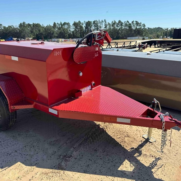 UNUSED X-STAR PORTABLE 300 GAL FUEL TANK