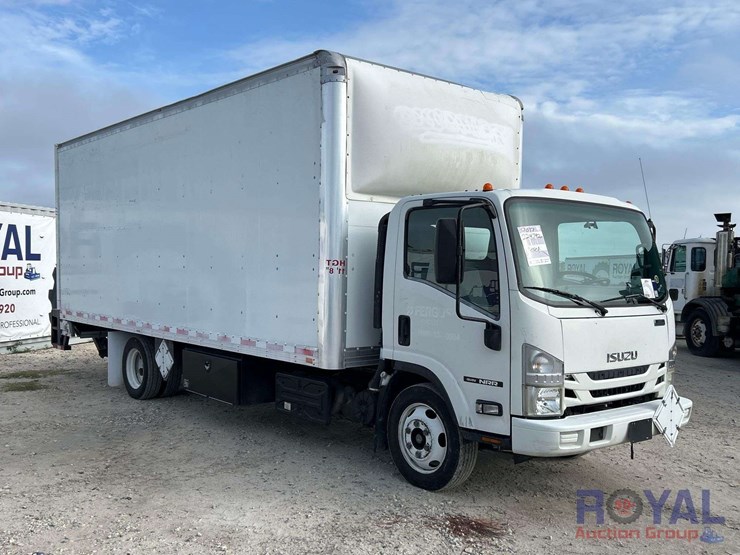 2017-isuzu-nrr-image-2