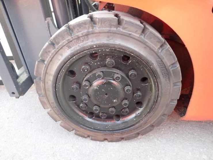 2007-toyota-8fgcu18-image-33