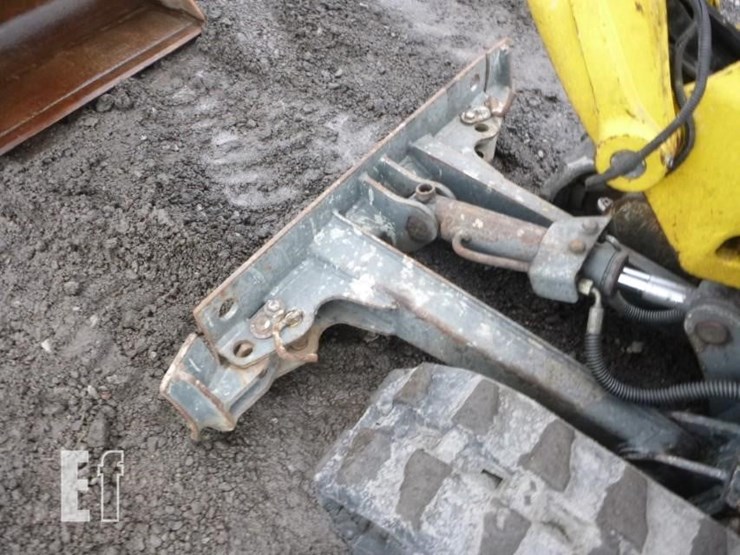 2016-wacker-neuson-803-image-25