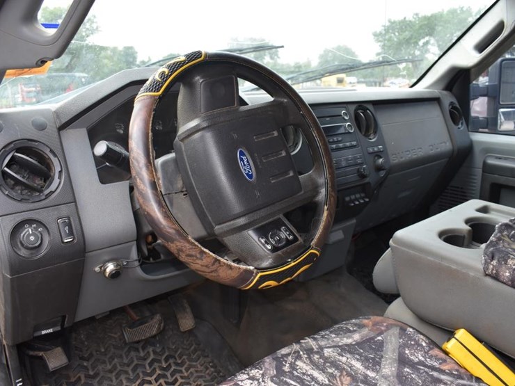 2011-ford-f250-image-7