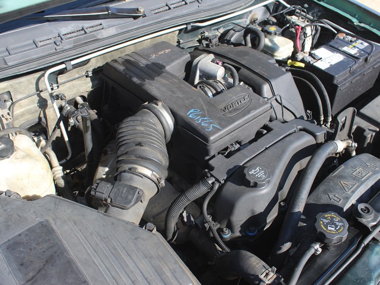 2004-chevrolet-colorado-image-10