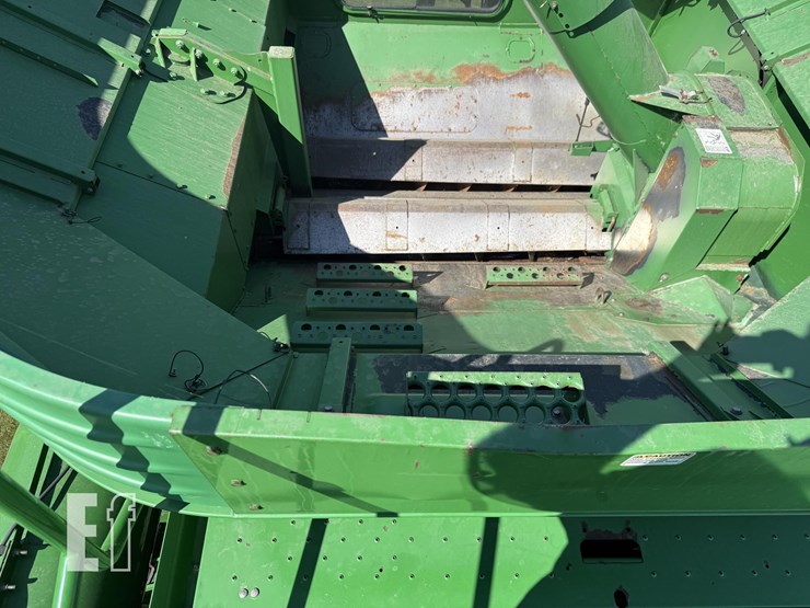 2009-john-deere-9770-sts-image-13
