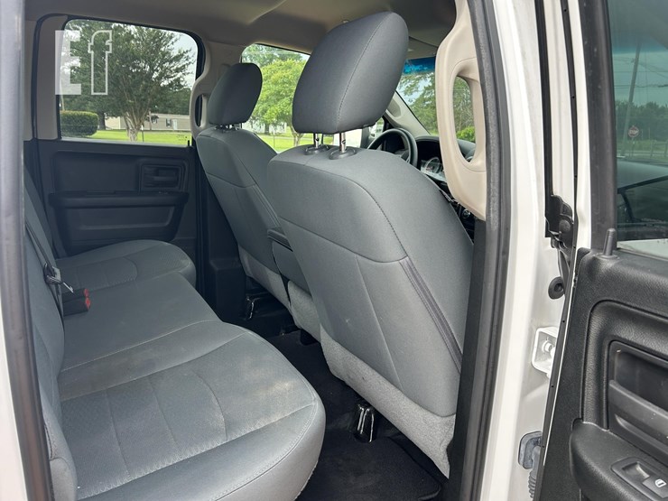 2018-dodge-1500-image-20
