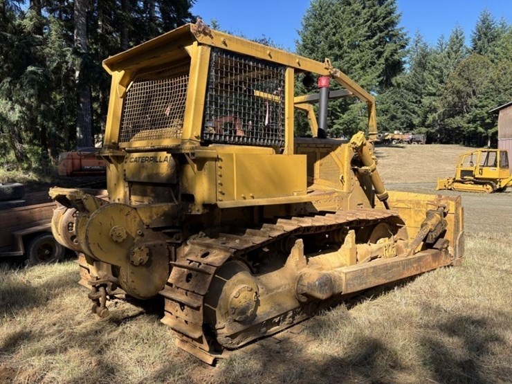 1974-caterpillar-d7f-image-5