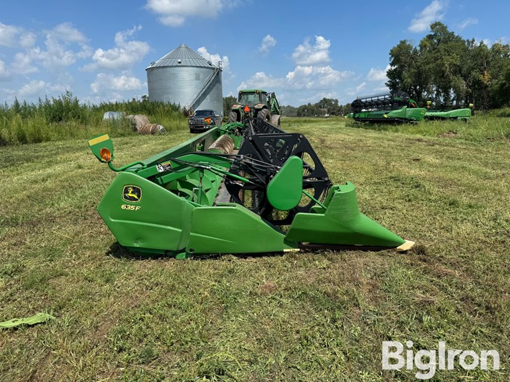 2009-john-deere-635f-image-4