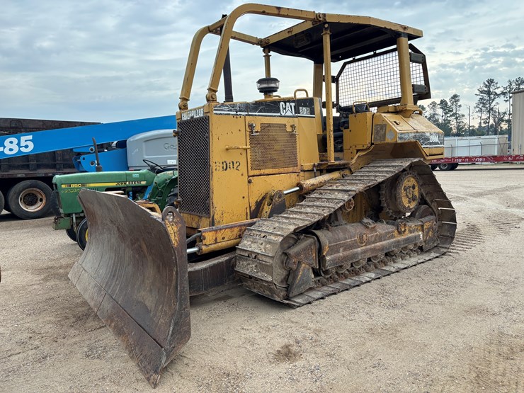 caterpillar-d5m-xl-image-5