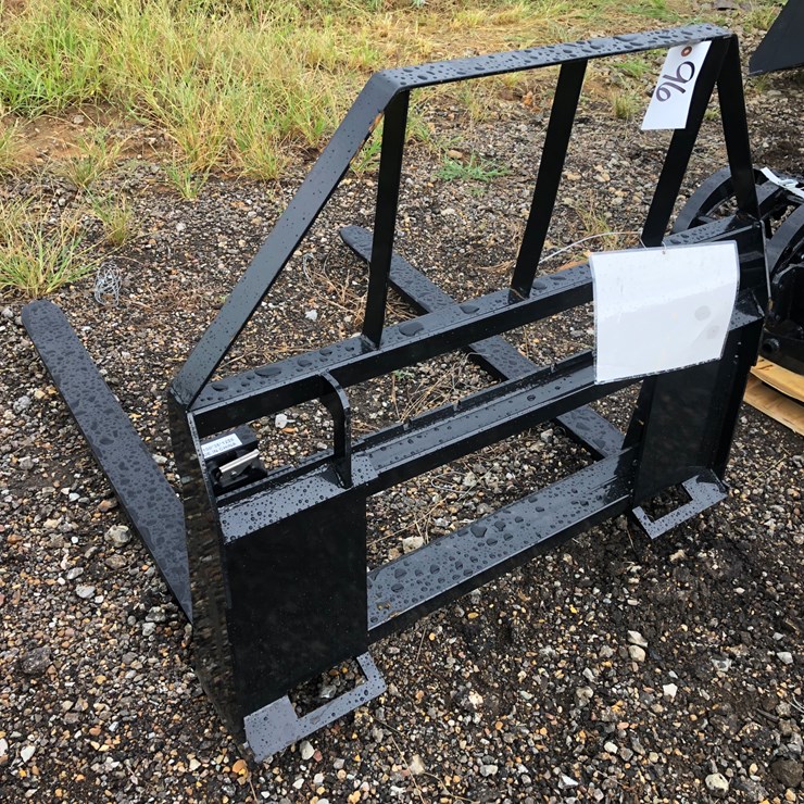#96 • 48” SKID STEER PALLET FORKS