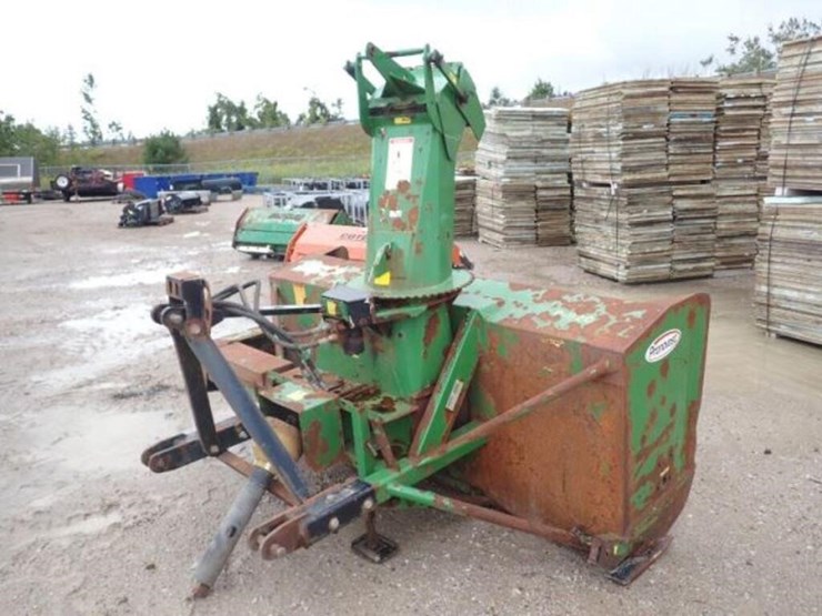 pronovost-84-in.-3-pt-hitch-snowblower-50920-image-1