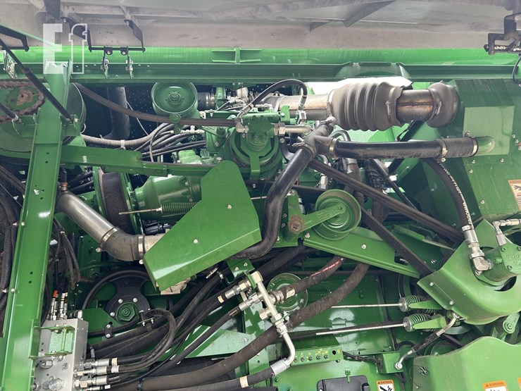 2024-john-deere-s790-image-28