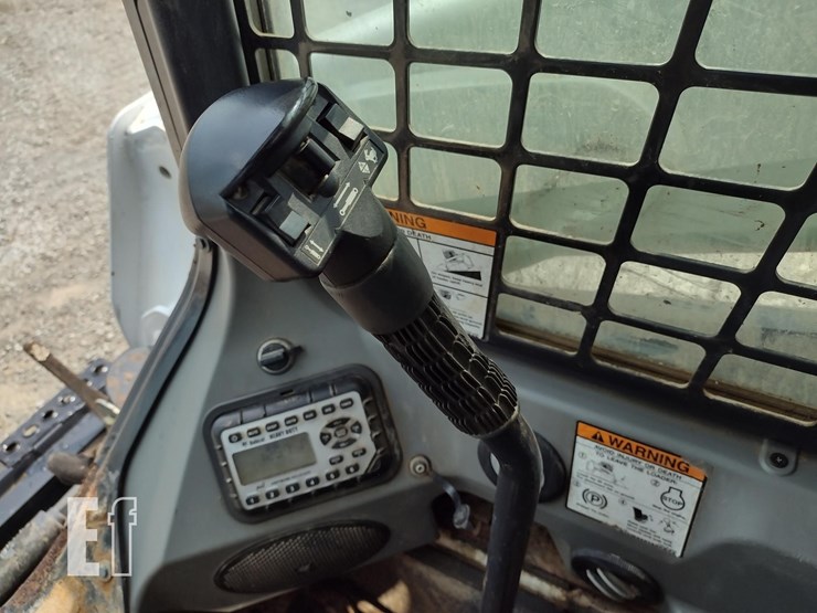2014-bobcat-t590-image-9