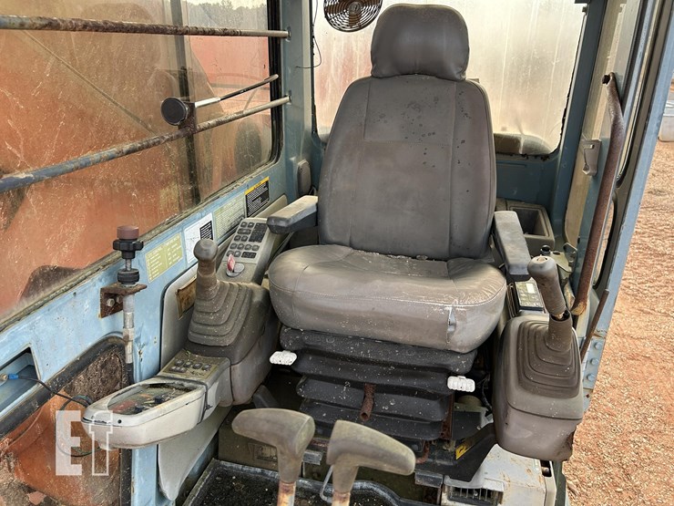 hitachi-ex310h-3c-image-20