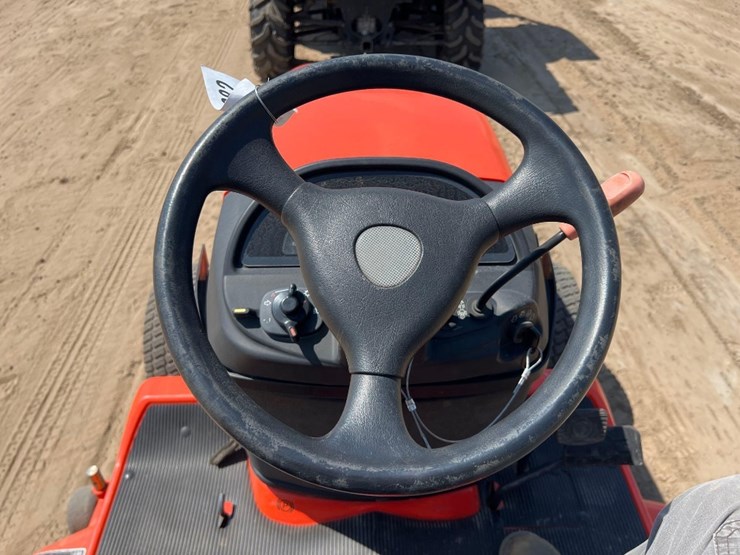 kubota-bx2350d-image-22