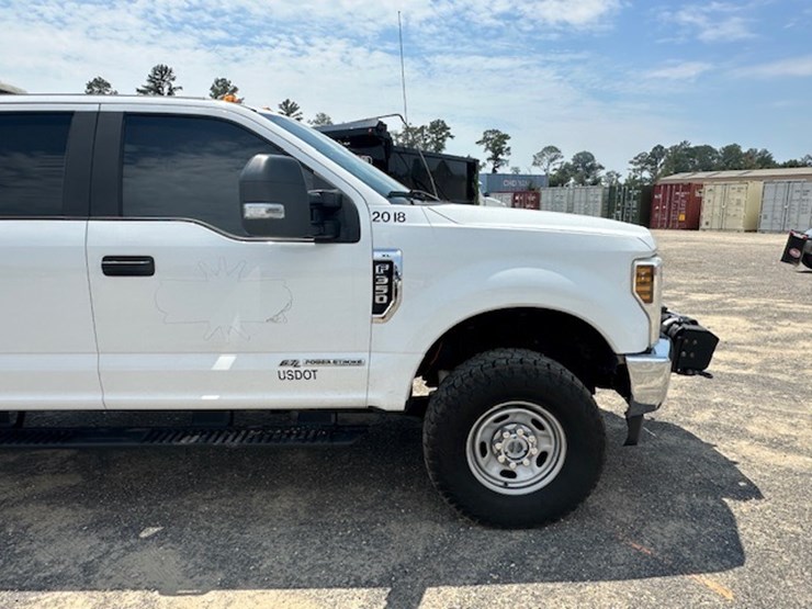 ford-f350-image-24