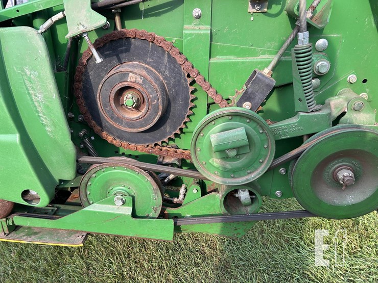 2011-john-deere-635f-image-27