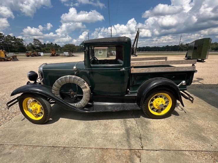 #124-•-1930-ford-a--model-image-5