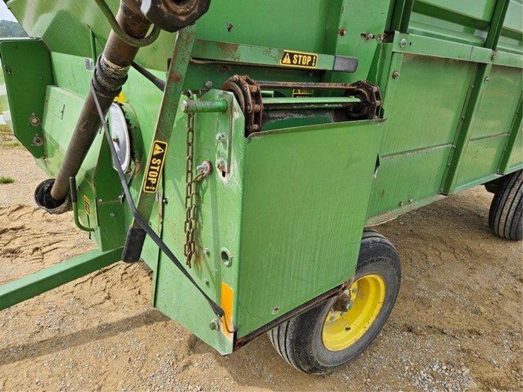 john-deere-714a-image-13