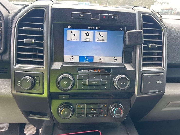 2017-ford-f150-image-17