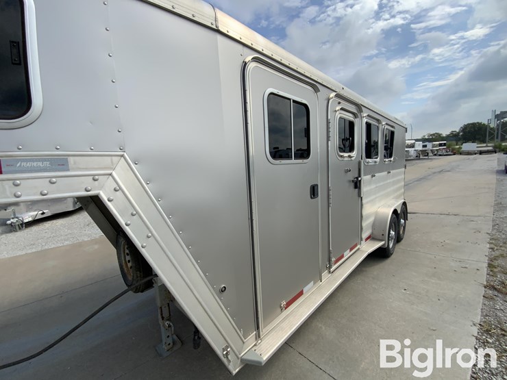 2015-featherlite-8541-image-20
