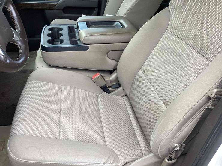 2015-chevrolet-silverado-1500-image-50