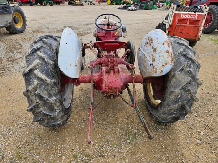 ford-8n-image-4