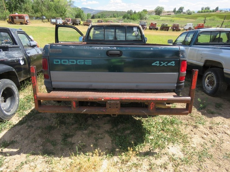 1995-dodge-w2500-laramie-slt-cummins-4x4-pickup-image-4