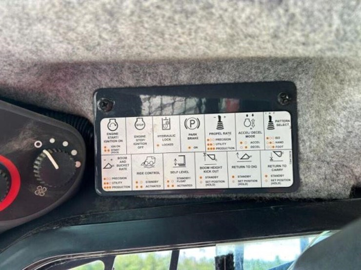 deere-333g-image-14