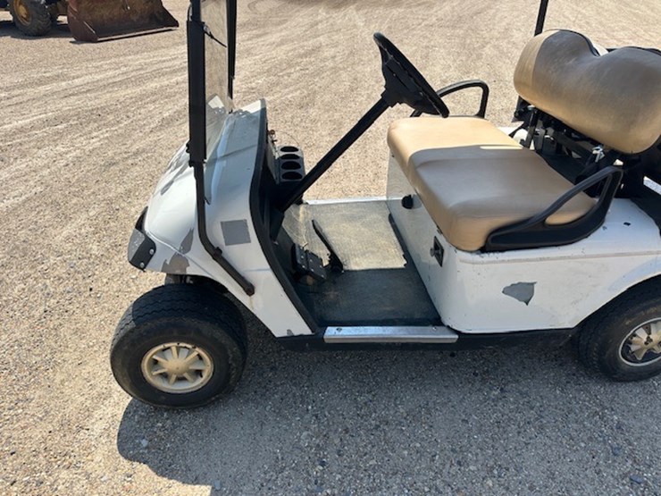 #57-•-ez-go-golf-cart-image-13