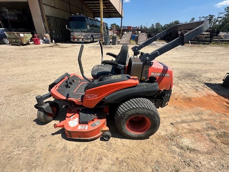 kubota-zd326-image-7