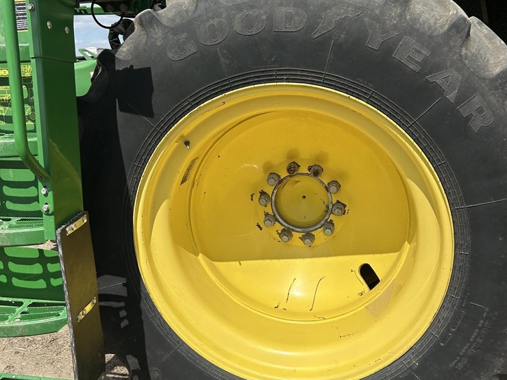 john-deere-s670-image-17