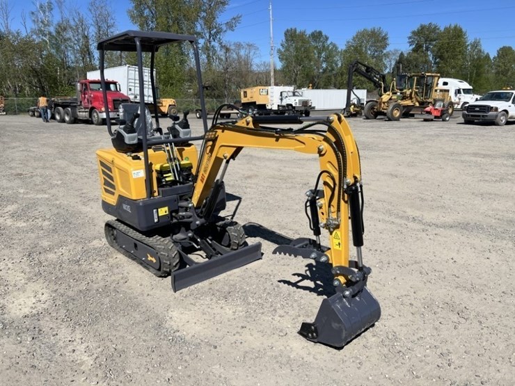 2025-cfg-mx20r-mini-hydraulic-excavator-image-2