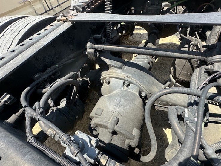2015-international-prostar-image-22