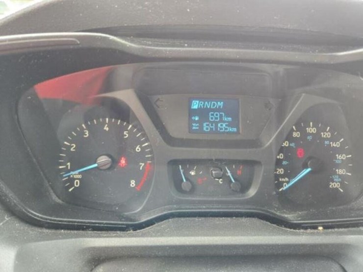2016-ford-transit-image-18