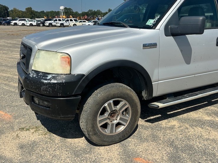 2004-ford-f150-image-15