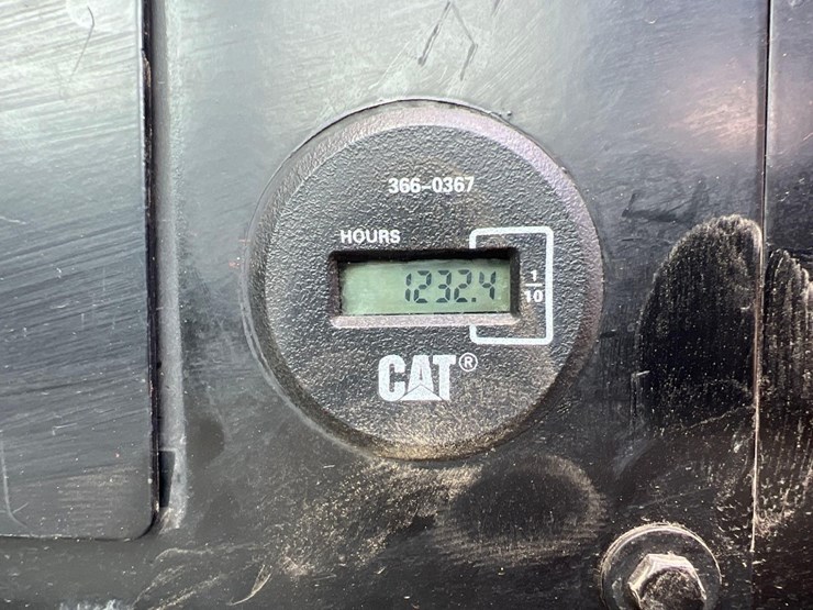 2017-caterpillar-307e2-image-37